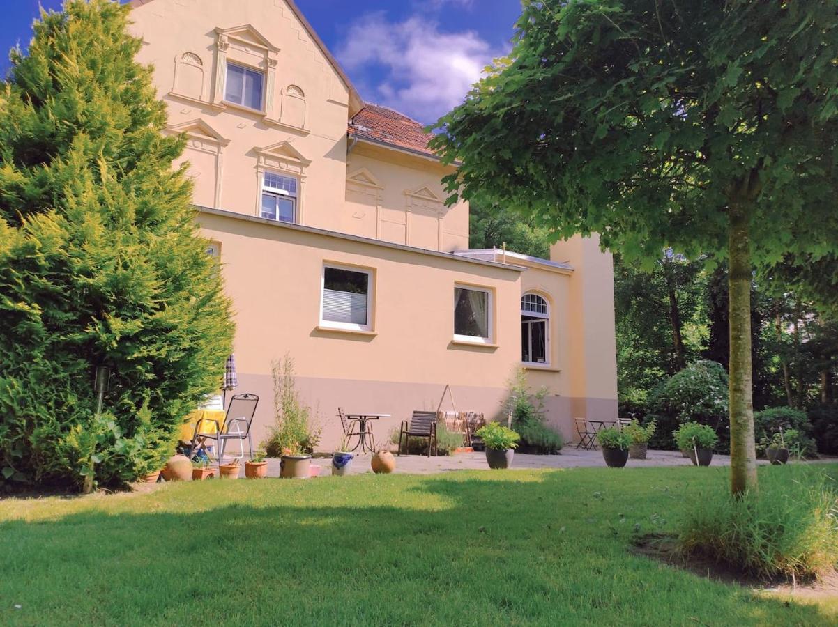 Sandkastenliebe Charmante Ferienwohnung In Villa ドルヌム エクステリア 写真
